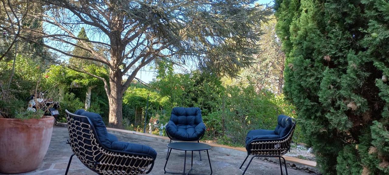 Appartement Et Sa Grande Terrasse En Rez De Jardin Saint Aygulf Eksteriør billede