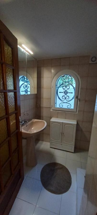 Appartement Et Sa Grande Terrasse En Rez De Jardin Saint Aygulf Eksteriør billede