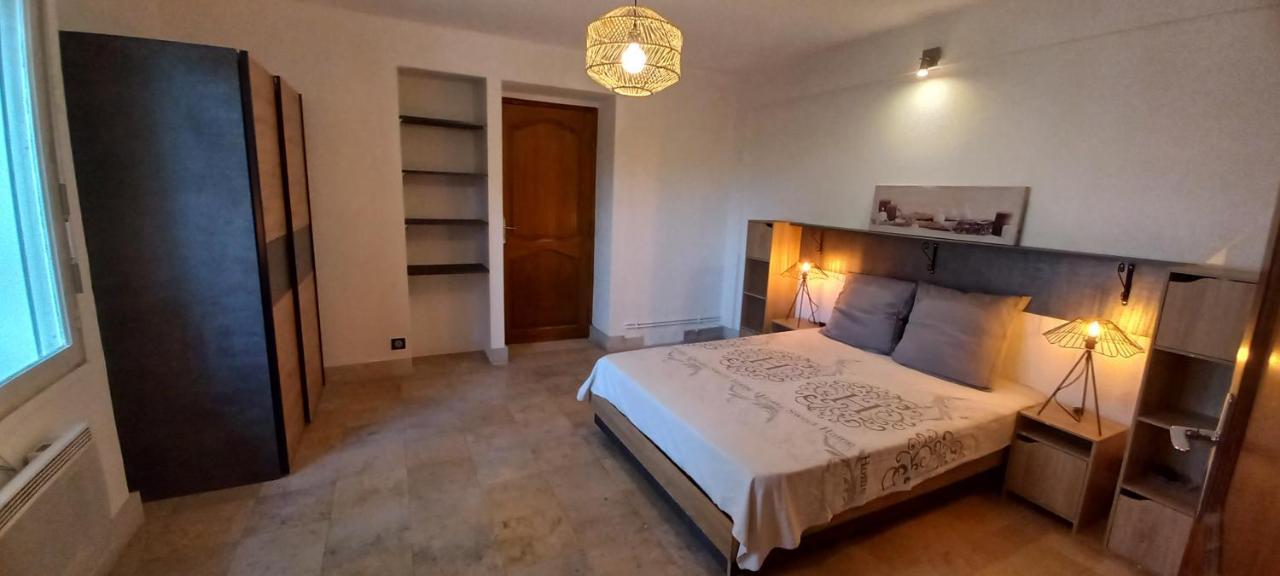 Appartement Et Sa Grande Terrasse En Rez De Jardin Saint Aygulf Eksteriør billede